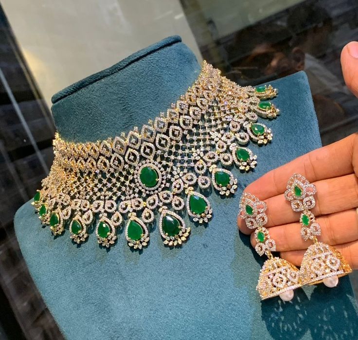 Muskan Golden Necklace Set