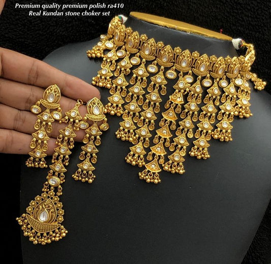 Golden Look Jhummer Necklace Set